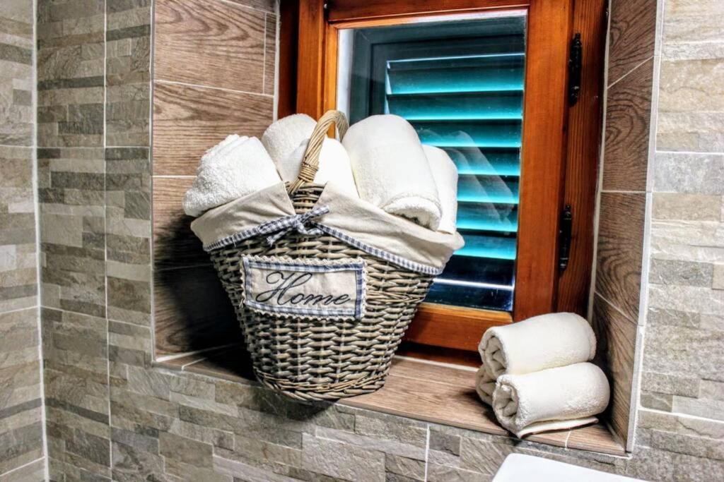 Vila Panoramic And Beautiful House 4Km From The Sea. Rosignano Marittimo Exteriér fotografie